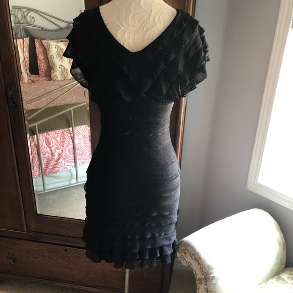 Max Studio Dress - Picture 4 of 5